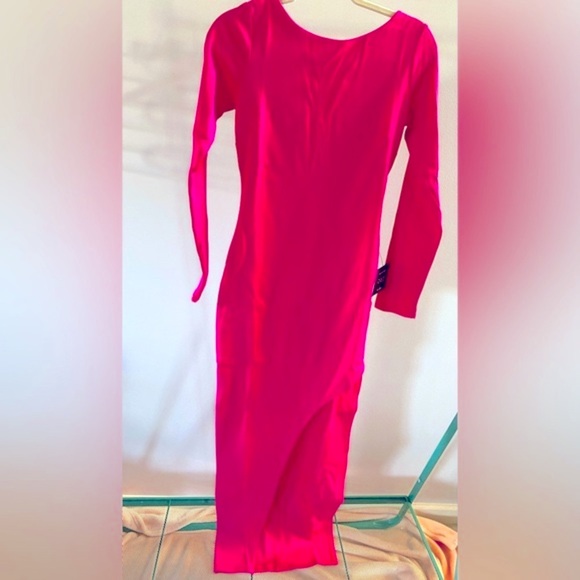 Lulus Dreaming About You Hot Pink Long Sleeve Maxi Dress ✨ Size Small - Picture 5 of 8